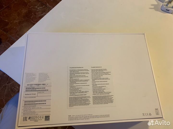 Коробка от macbook air 13 gold