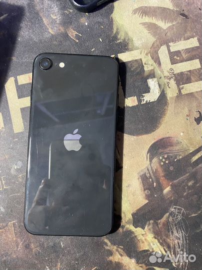 iPhone SE (2020), 64 ГБ