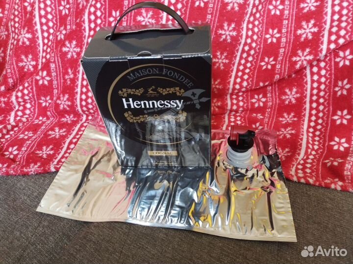 Подарочный набор Hennessy 2L