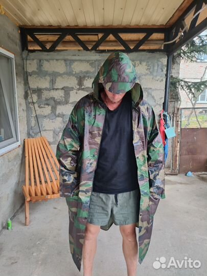 Плащ дождевик с капюшоном