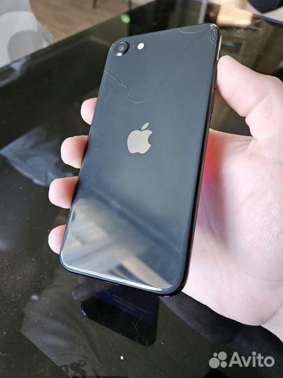 iPhone SE (2020), 64 ГБ