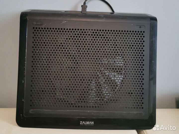 Охладитель ноутов и просто вентилятор zalman