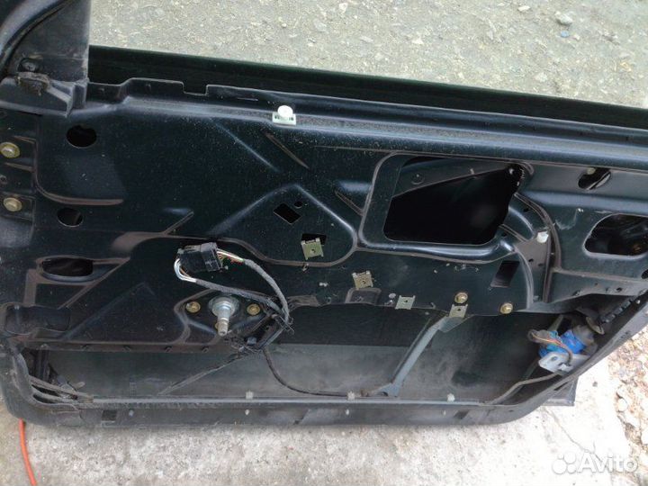 Дверь передняя правая Audi 80 B4 1991-1996