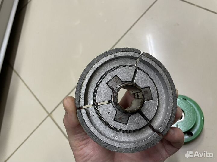 Сцепление центробежное под ремень A-типа, вал 25мм