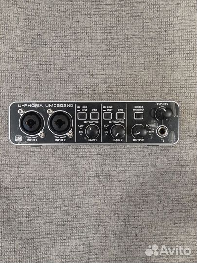 Комплект Rode NT1-A complete и U-phoria 202HD