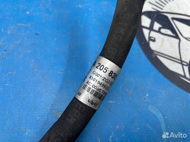 Трубка кондиционера Mercedes-Benz C-Class WDD205