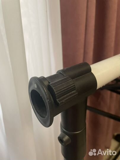 Вешалка для одежды напольная