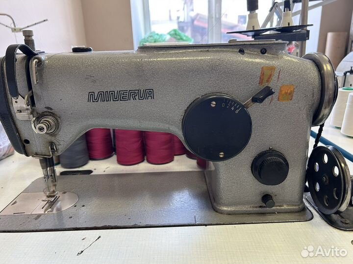 Промышленная швейная машинка зиг-заг