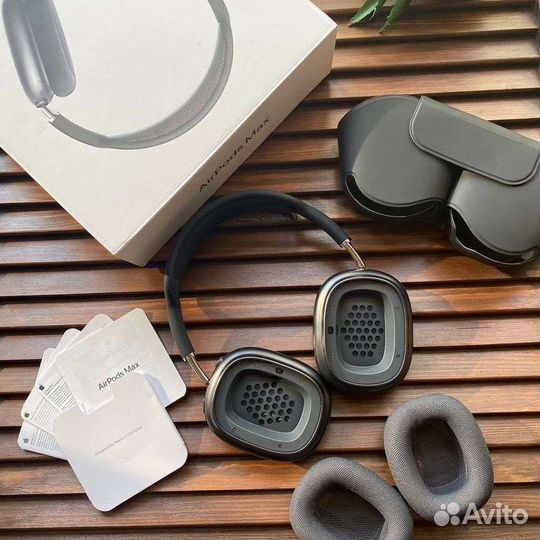 Наушники Apple AirPods Max Premium