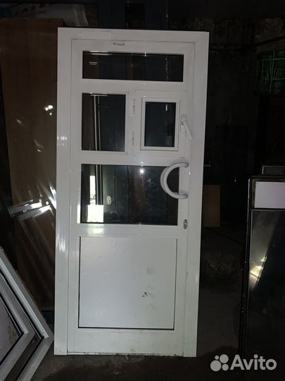 Алюминевая тёплые дверь