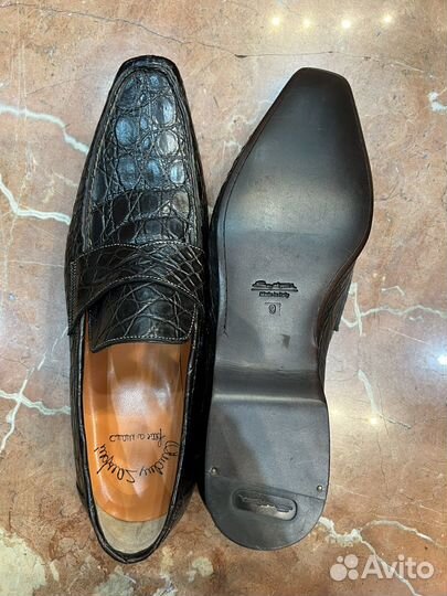 Туфли лоферы из кожи крокодила Santoni