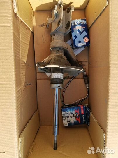 Стойка амортизатора