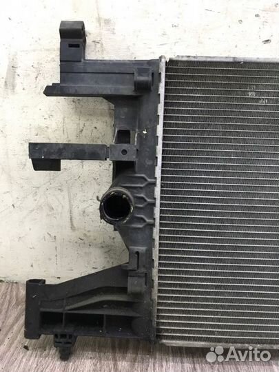 Радиатор двс Opel Astra J A17DTJ 2010