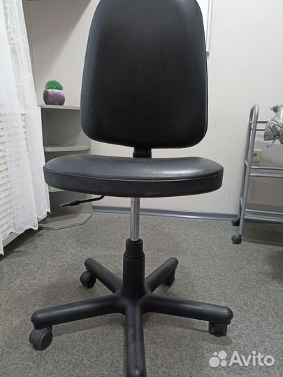 Компьютерное кресло