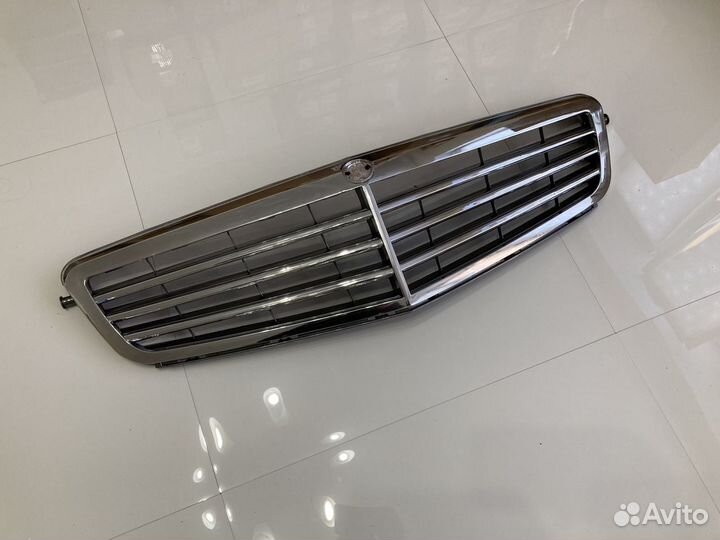 Решетка радиатора Mercedes W204 (2006-2014)