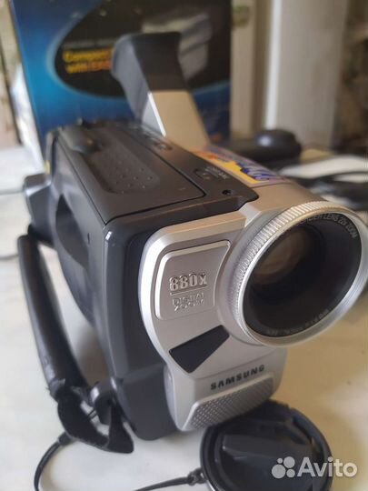 Видеокамера Samsung кассетная