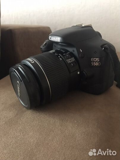 Зеркальный фотоаппарат canon 550d
