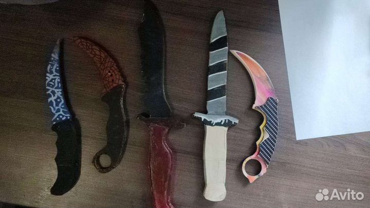 Ножи из знаминитой Contr Strike