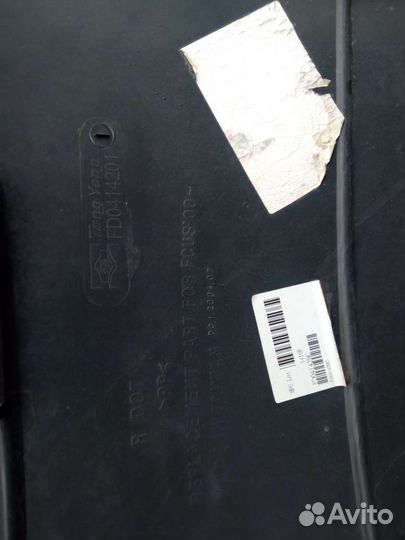 Бампер Ford Focus 1