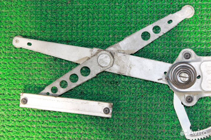 Стеклоподъемник левой двери Jaguar XJ X300