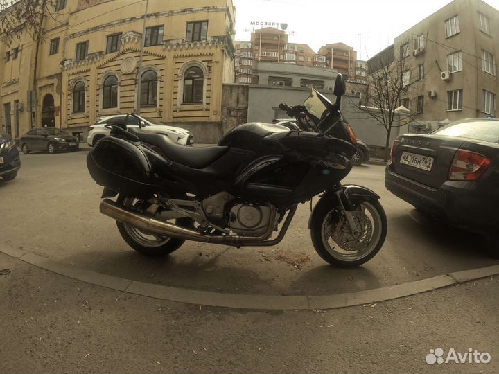 Honda NT 650 VW deauville