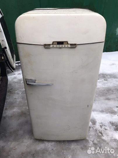 Холодильник ЗИЛ СССР круглый