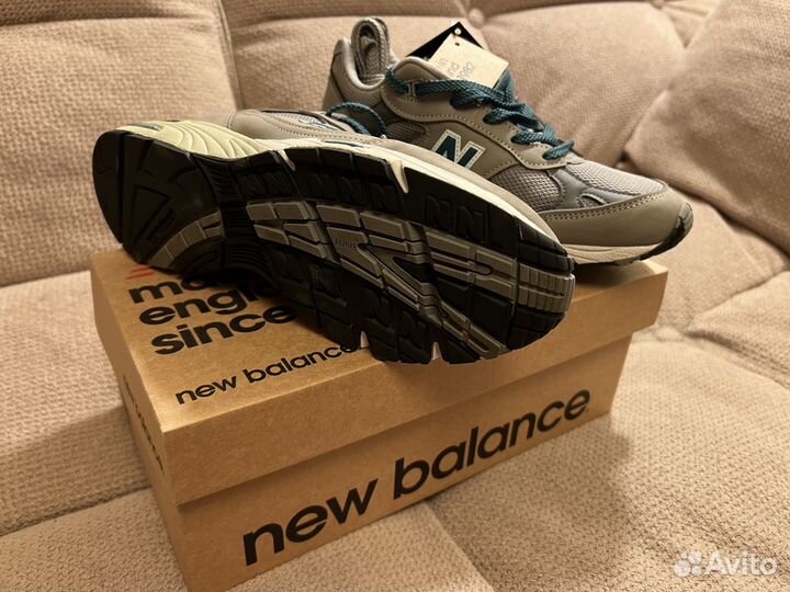 Кроссовки женские NewBalance, новые, р-р 39,5