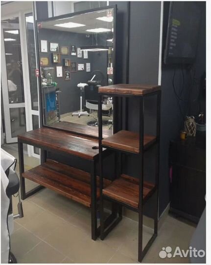 Парикмахерское зеркало