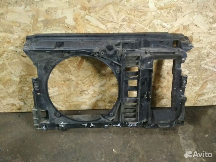 Рамка радиатора, Peugeot 607