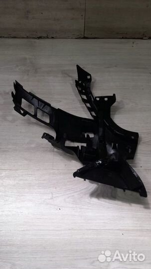 Кронштейн бампера передний левый Mercedes W222 S