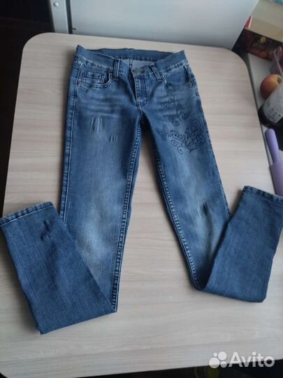 Продам джинсы женские
