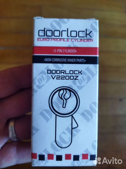 Цилиндровый механизм (личинка), с вертушкой и без