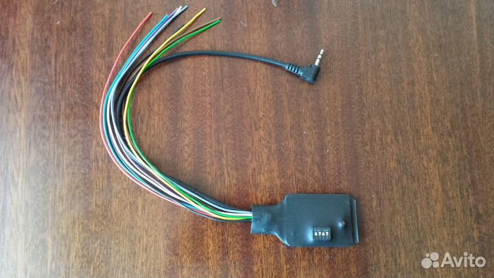 Универсальный адаптер кнопок руля MFD 207 UN-DIP