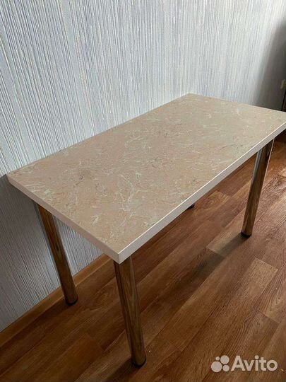 Столы новые разные