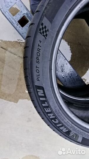 Michelin Pilot Sport 4 SUV 255/45 R19 104Y