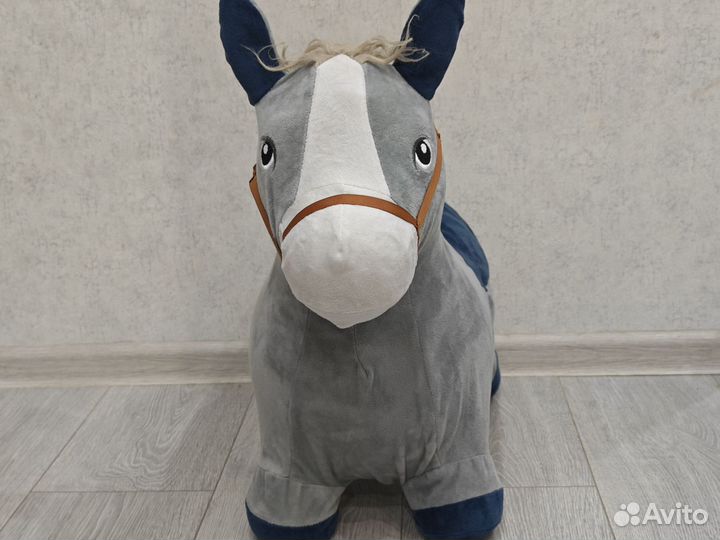 Лошадь прыгун