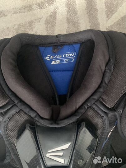 Хоккейные шорты бауер и нагрудник easton