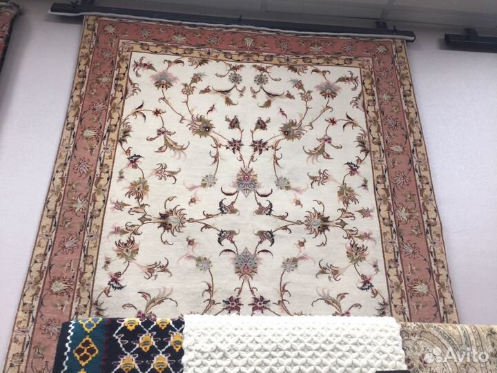 Картины, ковры, гобелен