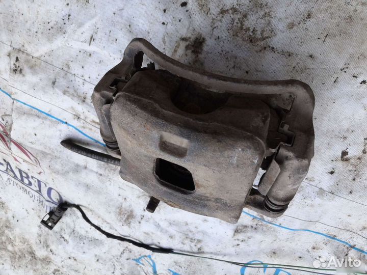 Nissan maxima тормозной суппорт