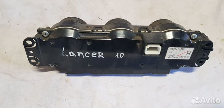 Mitsubishi Lancer 10 Блок управления отопителем