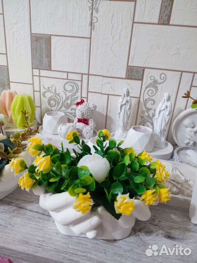 Руки из гипса