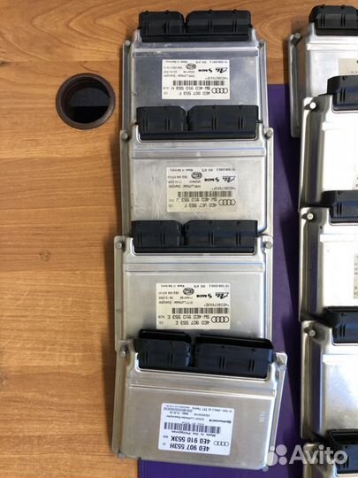 Блок управления пневмой Audi A8 Q7 VW Touareg