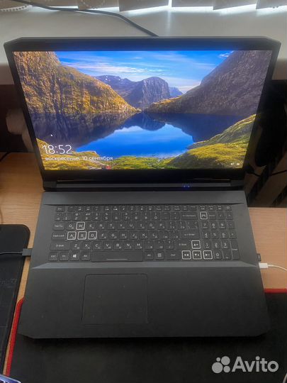 Ноутбук игровой Acer Nitro 5 AN517-41-R6CN NH