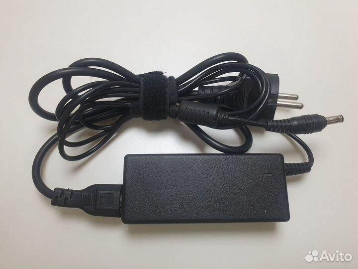 Блок питания для ноутбука samsung 19V 3.16A 60W