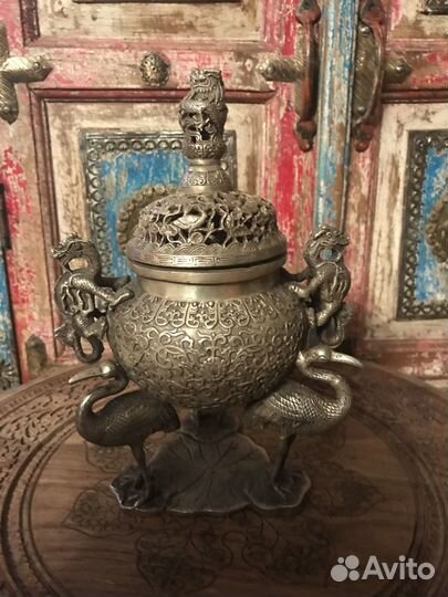 Редкая храмовая кадильница с аистами. Фен Шуй
