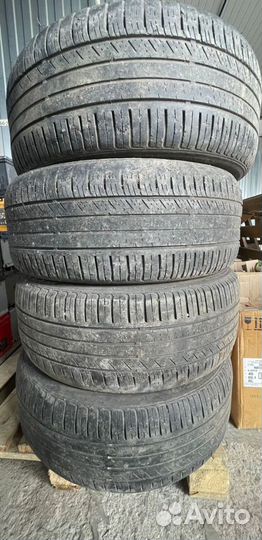 Kinforest KF-550 215/55 R17 94V