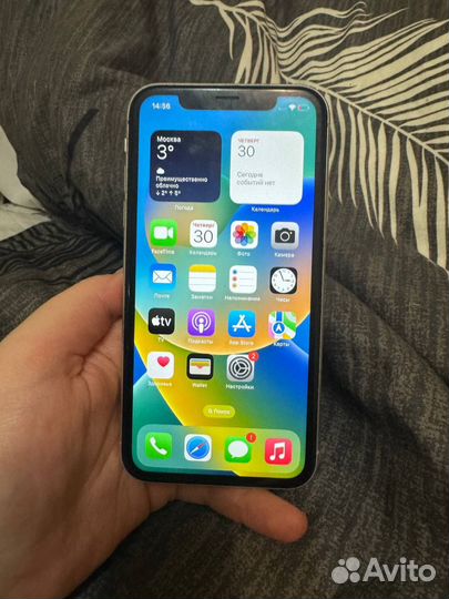 iPhone Xr, 64 ГБ
