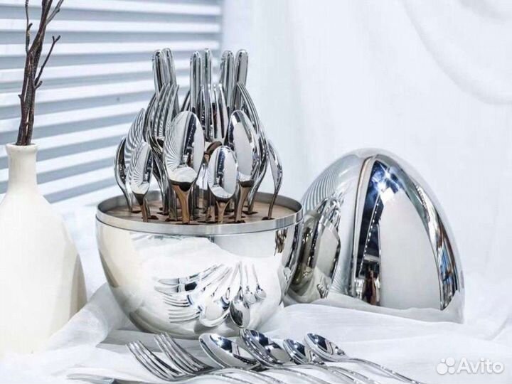 Набор столовых приборов новый