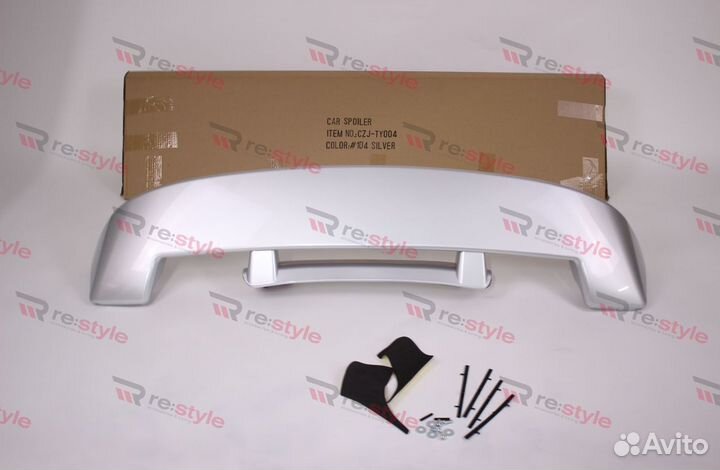 Спойлер Toyota Land Cruiser 100 U900