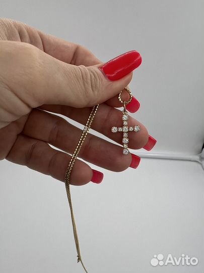 Золотой крест с фианитами 585пр 1,30 гр Россия
